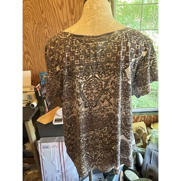 Lucky Brand Women's Plus Size 2X T-Shirt Top Casual Gray Print Short Sleeve - Picture 6 of 9